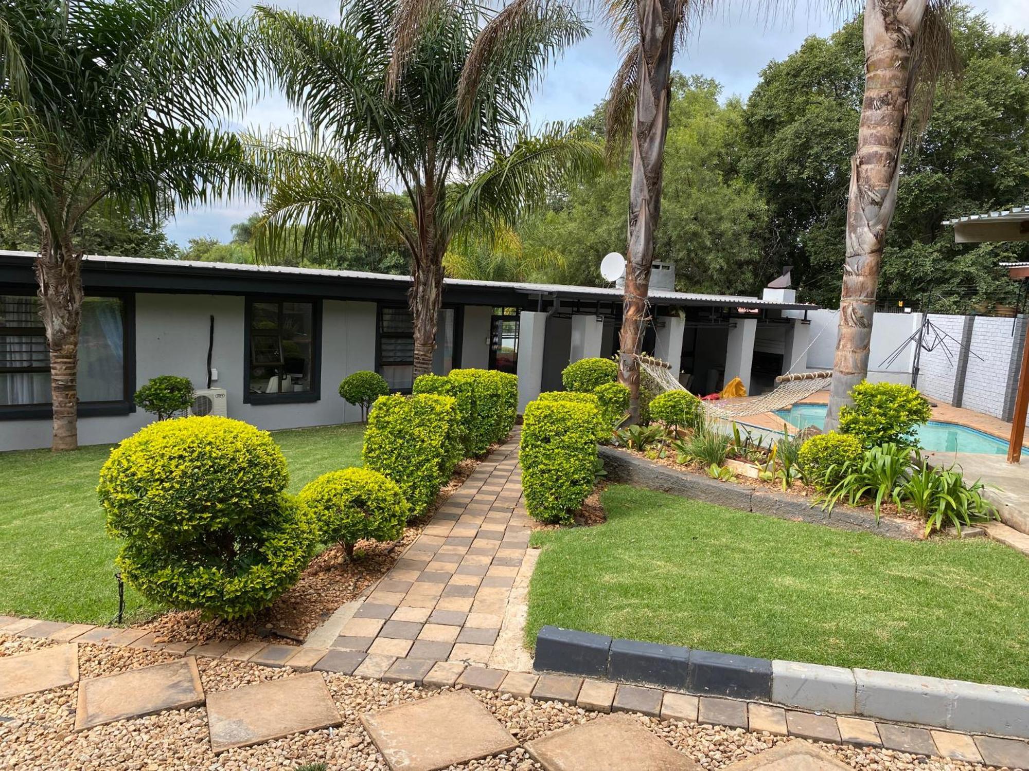 Bridgelamour Guest House1 Hartbeespoort Exterior foto